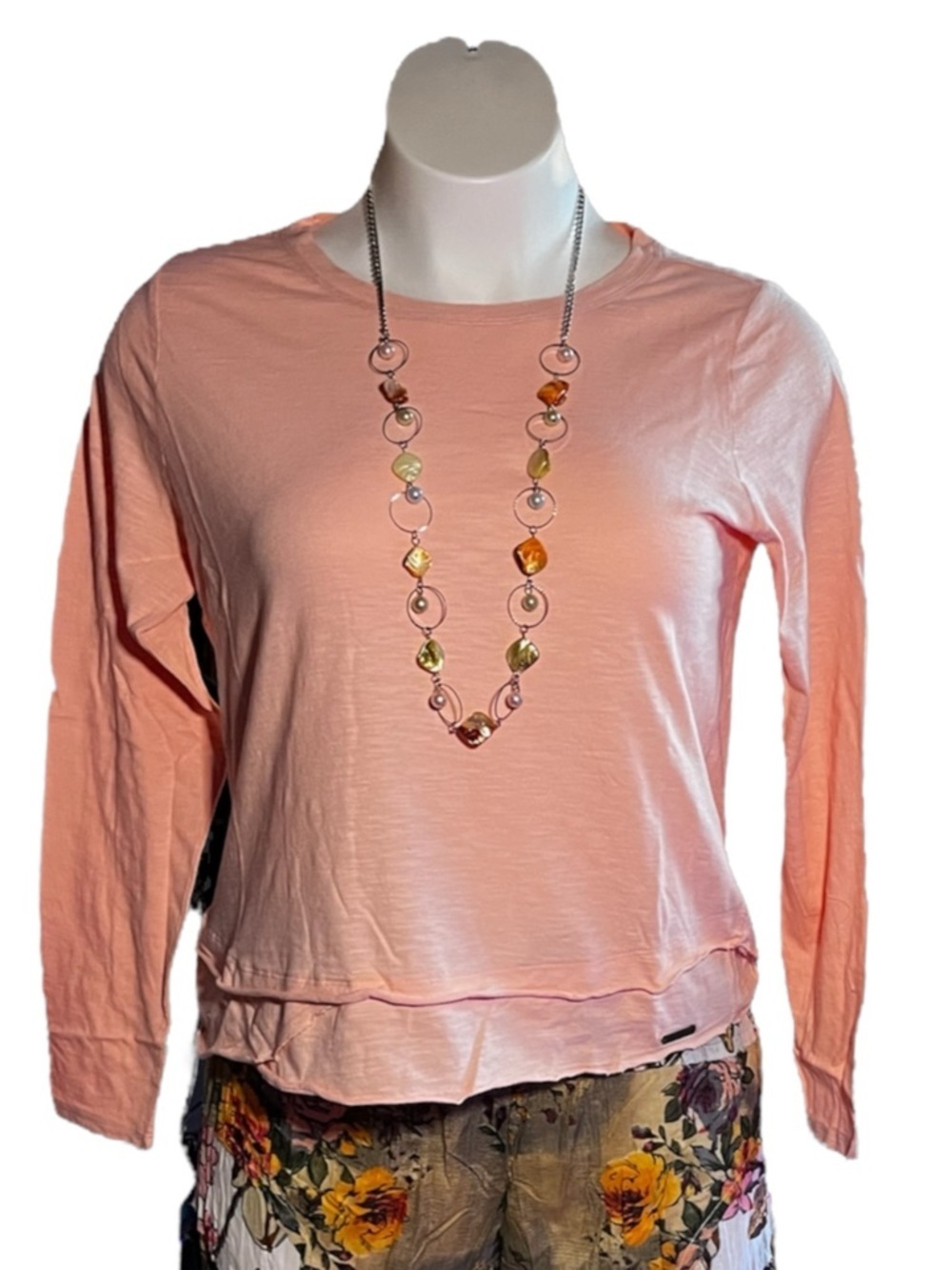 Jak & Rae Ladies 100% Cotton Slub Knit Long Sleeve Shirt with Unique Hemline NWT